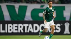 Richard Ríos, mediocampista colombiano en Palmeiras