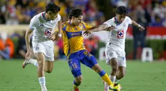 Tigres y Cruz Azul en duelo por el torneo Clausura 2025 de la Liga MX