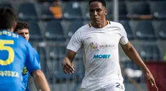 Yerry Mina con el Cagliari de la Serie A de Italia