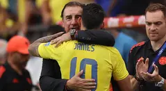 Néstor Lorenzo y James Rodríguez con la selección Colombia