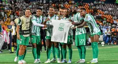Atlético Nacional celebra la victoria contra Llaneros en la Liga BetPlay
