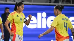 Catalina Usme celebra gol con la Selección Colombia Femenina