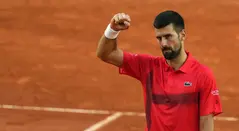Djokovic avanza en Roland Garros