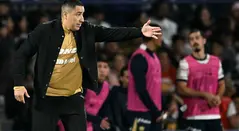 Efraín Juárez, entrenador de Pumas de la Liga MX