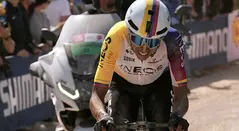 Egan Bernal reveló duro sufrimiento en la etapa 14 del Giro de Italia