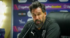 Vitamina Sánchez, LDU