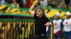 Leonel Álvarez en Bucaramanga vs Racing