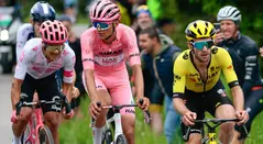 Richard Carapaz, Isaac del Toro y Simon Yates - Giro de Italia