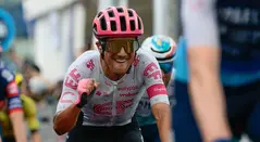 Richard Carapaz con EF en el Giro de Italia
