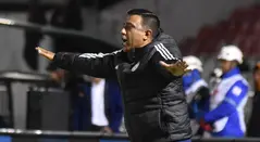 César Farías, técnico de Junior FC