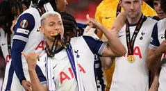 Tottenham , Richarlison