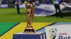 Trofeo de la Copa Betplay