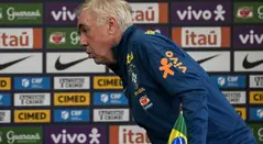 Carlo Ancelotti en rueda de prensa con selección de Brasil