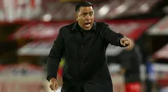 César Farías, técnico de Junior