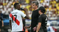 DT de Perú festejó empate en Colombia y le dejó mensaje a Lorenzo