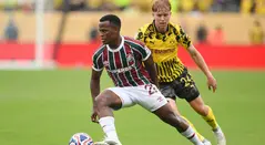 Jhon Arias brilló con Fluminense en el partido ante Borussia Dortmund