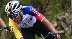 Egan Bernal con el INEOS