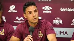 Lucas González, entrenador colombiano