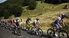 Golpe en el Tour de Francia: Favorito al título se retiró en etapa 14