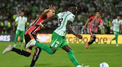 Marino Hinestroza vs Sao Paulo