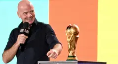 Nueva polémica para el Mundial: FIFA aumentaría los equipos para el 2030