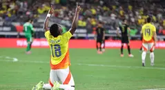 Johan Carbonero anotó golazo contra México