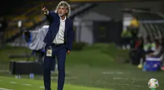 Leonel Álvarez entrenador de Bucaramanga 