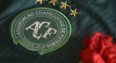 Nacional conmemoró el accidente de Chapecoense con emotivo mensaje
