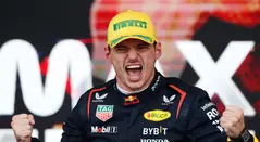 Max Verstappen celebrando