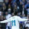 Gareth Bale celebrando uno de sus goles ante Celta de Vigo, en el estadio Santiago Bernabéu de Madrid